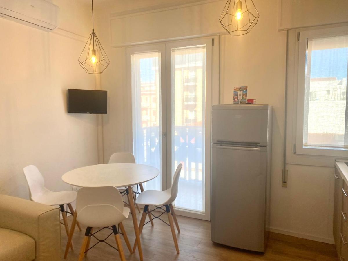 Apartamento Maria Luisa - Piazza Mazzini - 30 Mt Dal Mare - Jesolo Exterior foto